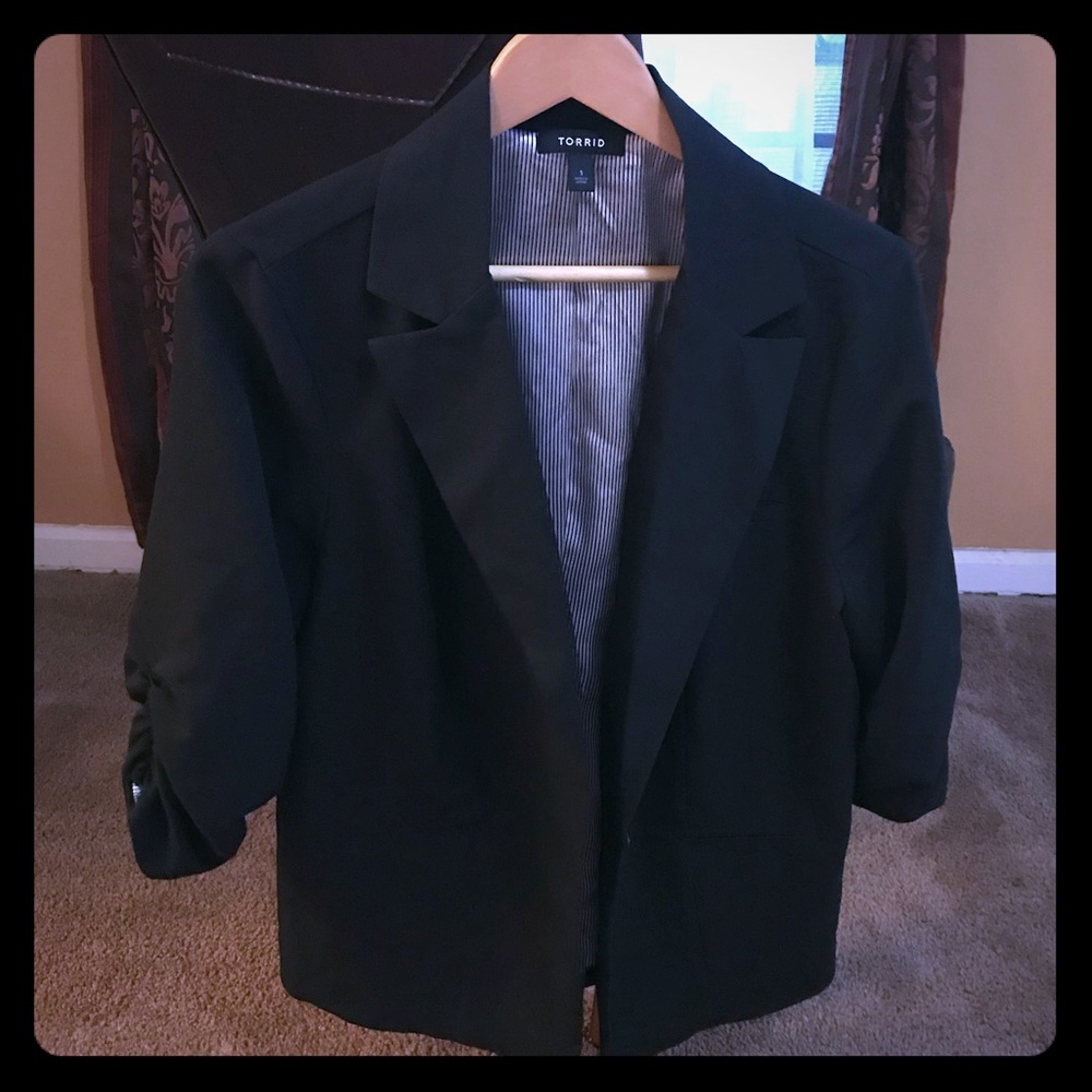 Torrid Blazer!! Size 1